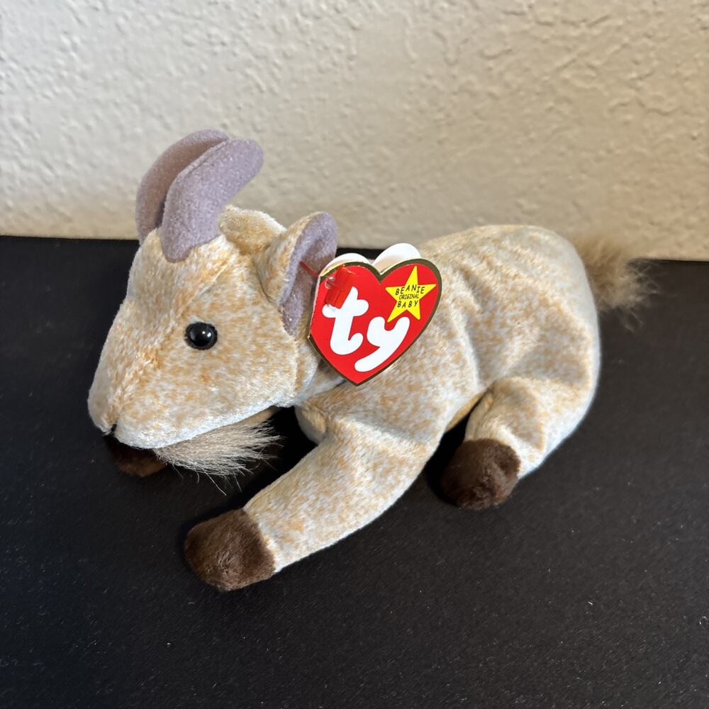 Ty Beanie Baby Goatee the Goat DOB November 4, 1998